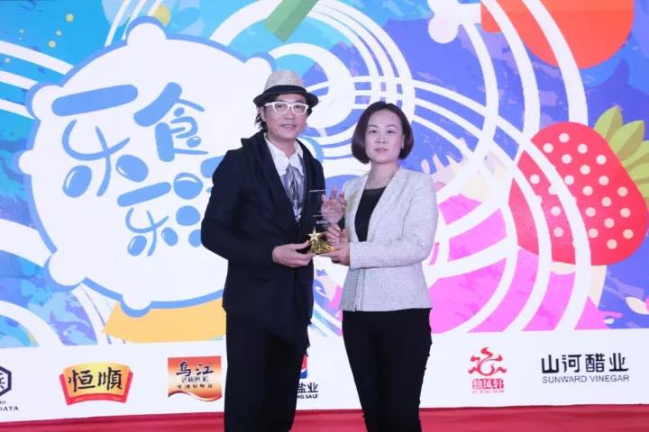 微信图片_20171111230353.jpg 小草影院