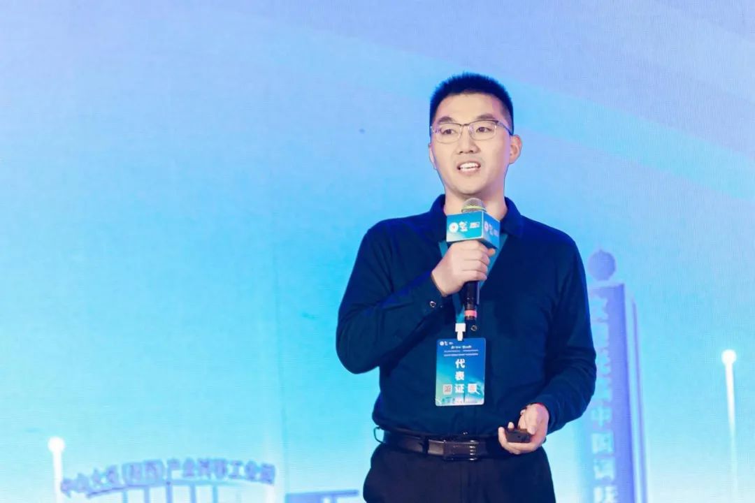 高献礼.jpg 小草影院