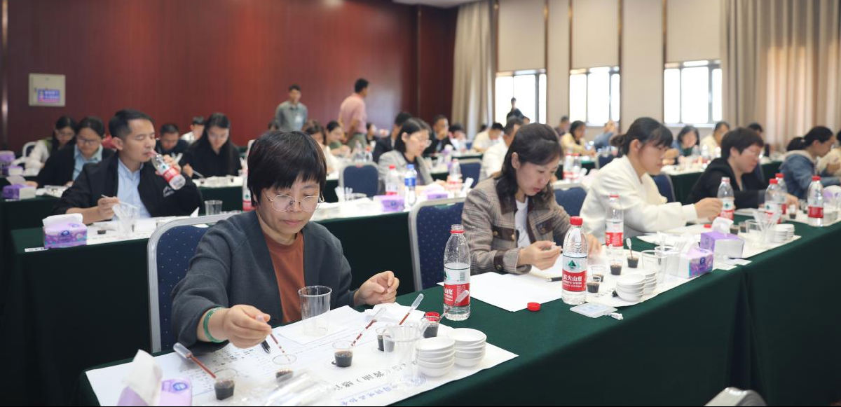 222.png 小草影院