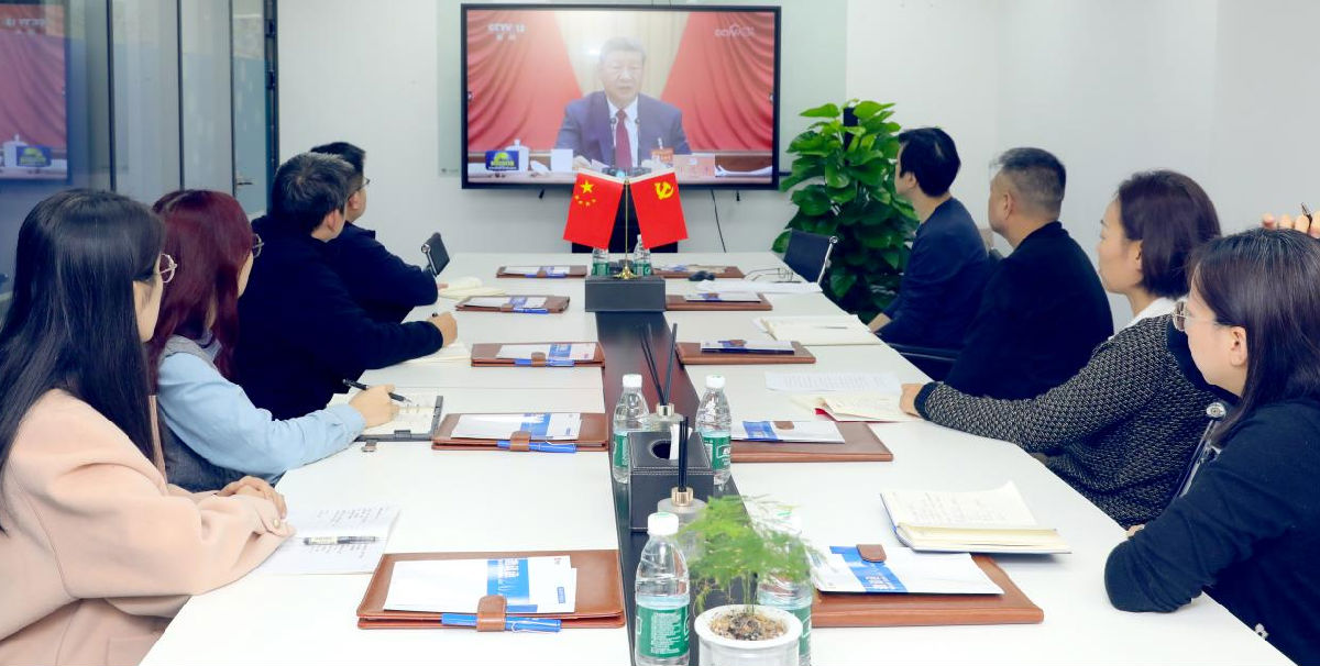 222.png 小草影院